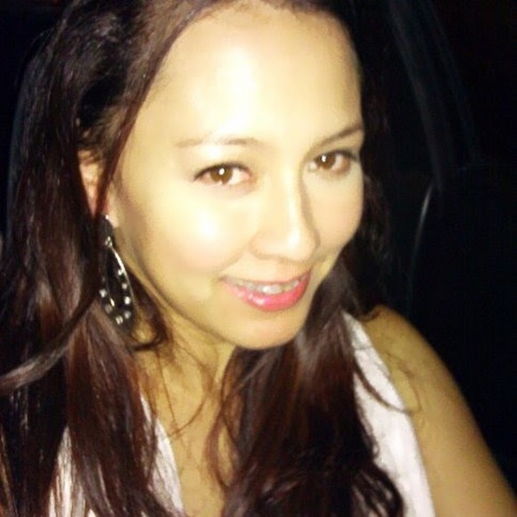 Meet your Posher, Ivy - Picture 1 of 1